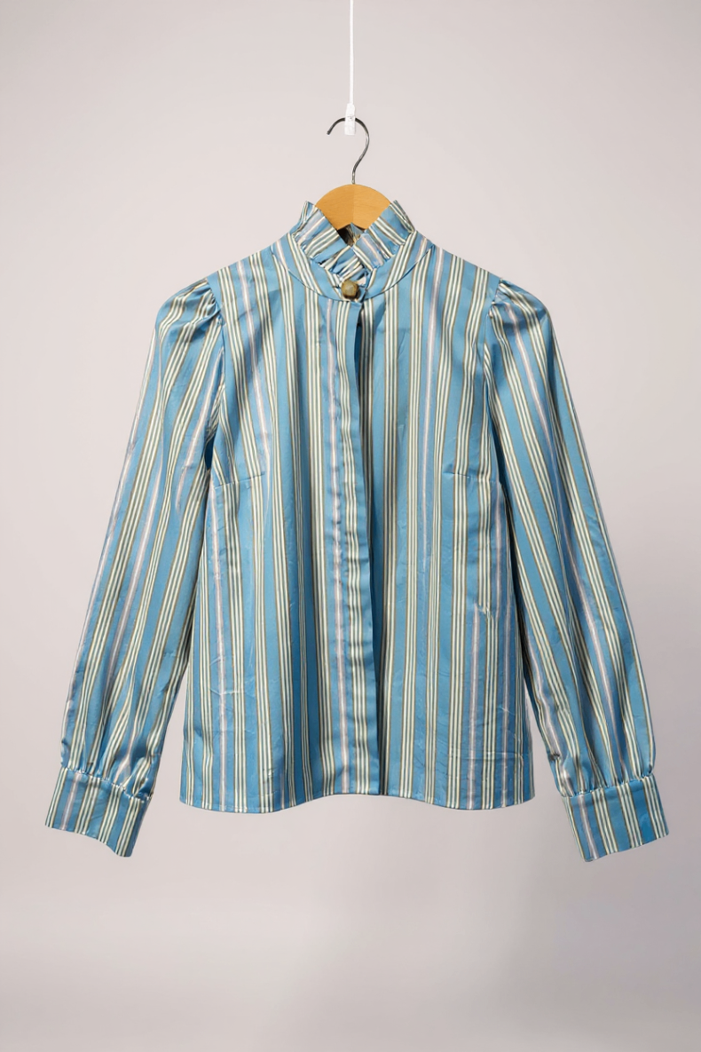 Sezanne Blue, white, beige Blouse